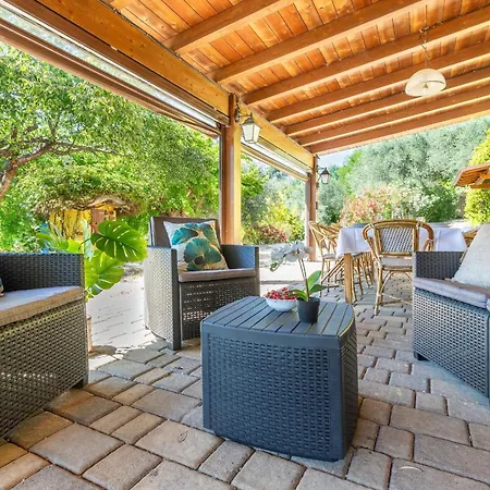 Italian Experience- La Pagliarina Villa Cartoceto